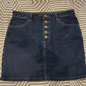 Forever 21 Denim Skirt Size Medium